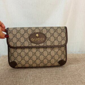 Gucci Neo Vintage GG Supreme belt bag